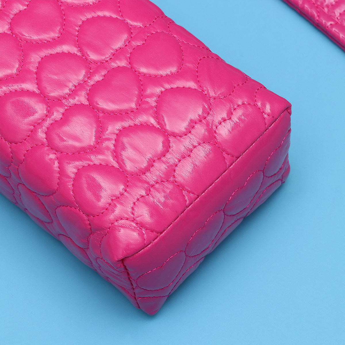 Wrist Cushion Set for Nail Sal - огляд і ціна Interior Design Nail Salon
