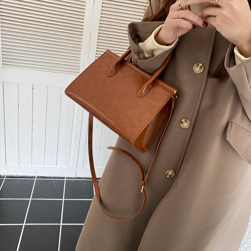 Vintage Oil Wax Women Handbag  - огляд і ціна Interior Design Vintage Style