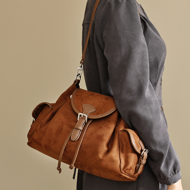 England Style Faux Suede Bags  - огляд і ціна Interior Design Vintage Style